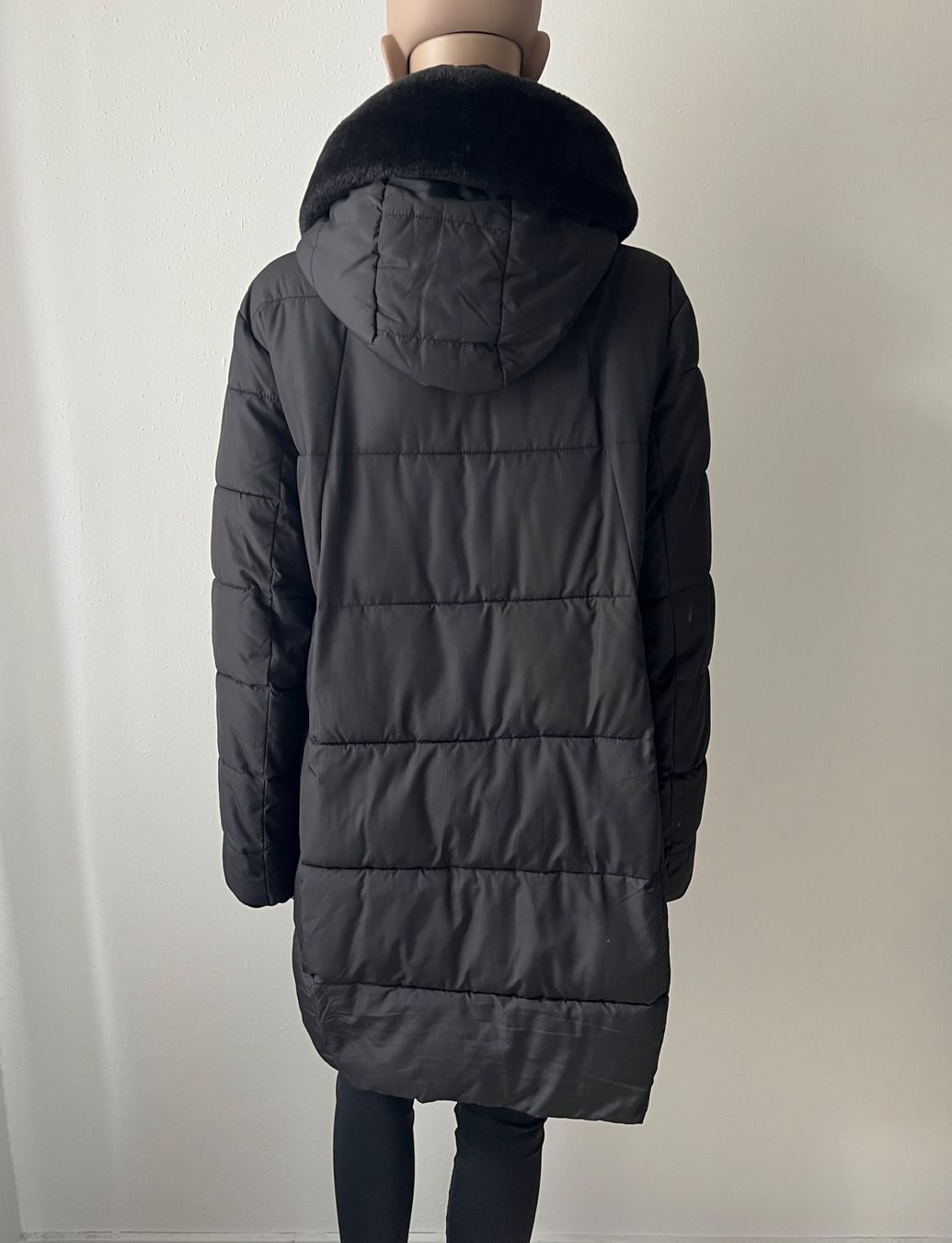 Cappotti: CORTINA Mantel 🖤 – Usato da zürich venduto da vintage12 5