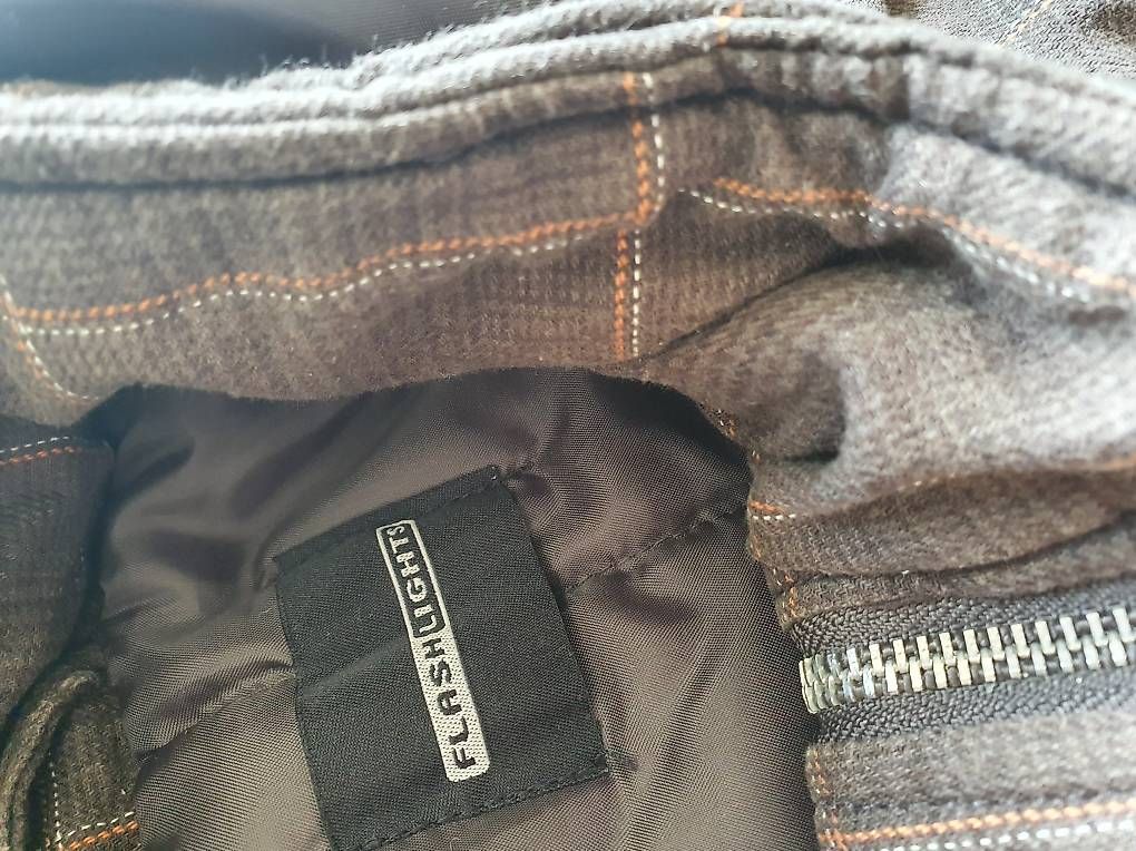 Giacche: Warmer Wintermantel Gr. 38 – Usato da Ebmatingen venduto da zeitlos-gesund.ch 2
