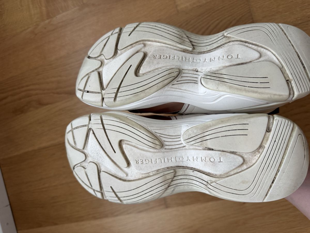 Tommy Hilfiger Scarpe da donna: Originale Tommy Hilfiger Sneakers, Gr. 39 – Usato da Winterthur venduto da mar_hcp9 2