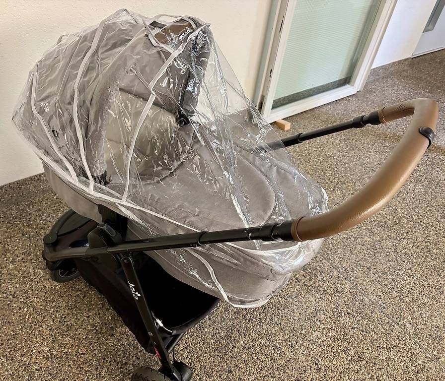 Joie Carrozzine: Joie Kinderwagen Babywanne – Usato da Bern venduto da ver_mp5k 1