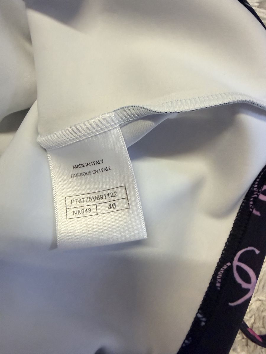 Chanel Tops: Chanel Crop Top Gr. 40 – Gebraucht aus Biberen von Miamo_xx 2
