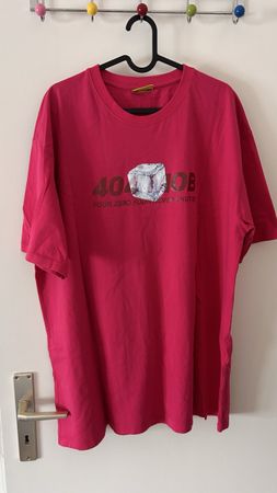 Cool 40oz NYC Ice Cube Graphic T-Shirt - Size L