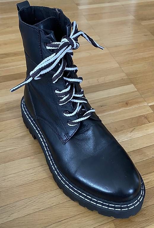 Scarpe da donna: Boots von Marco Tozzi – Usato da Niederrohrdorf venduto da yvonne13 1