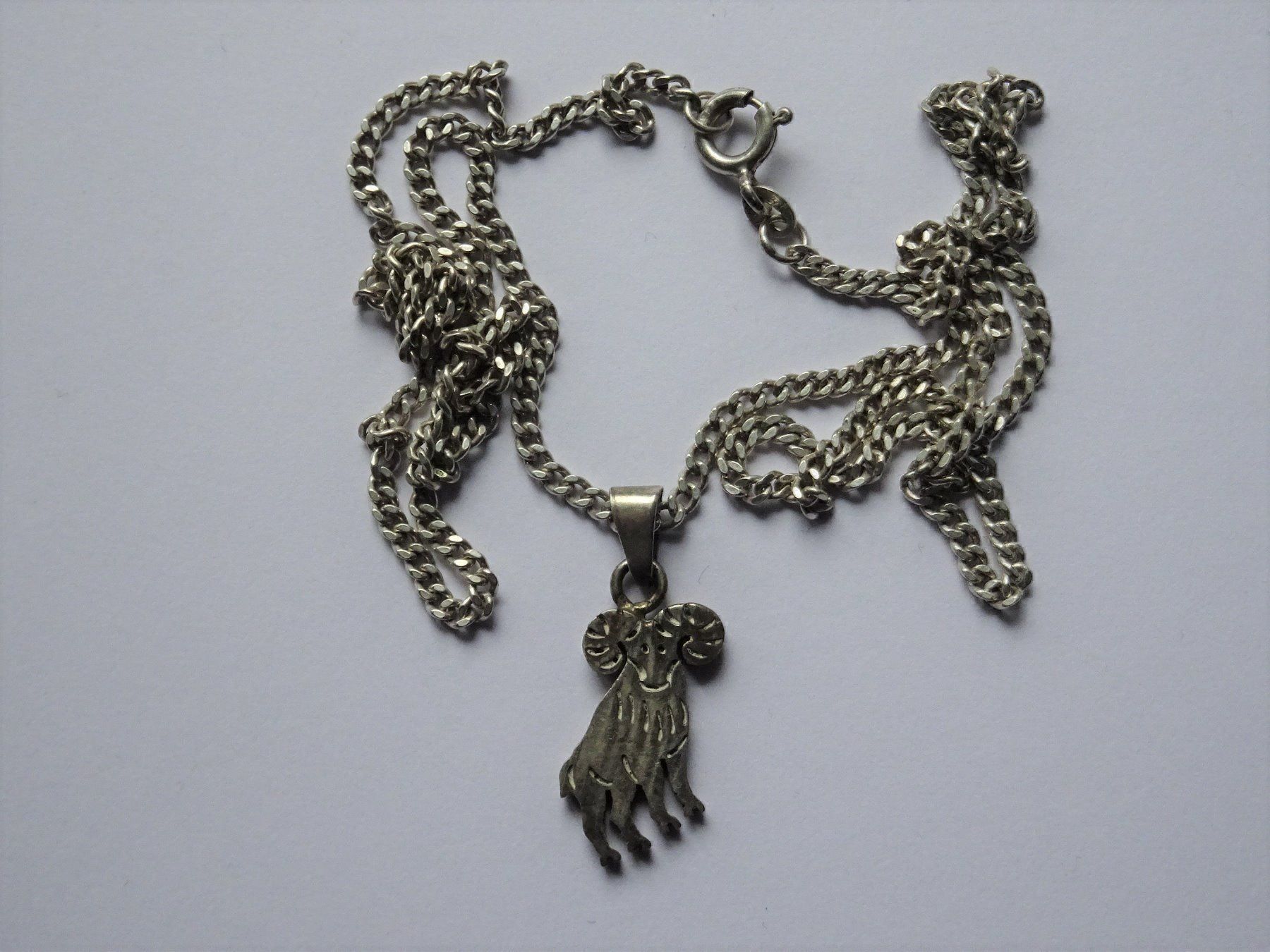 Catenine: Silber-Kette mit Anhänger – Nuovo (secondo la descrizione) da Aadorf venduto da Chnorli-Furz