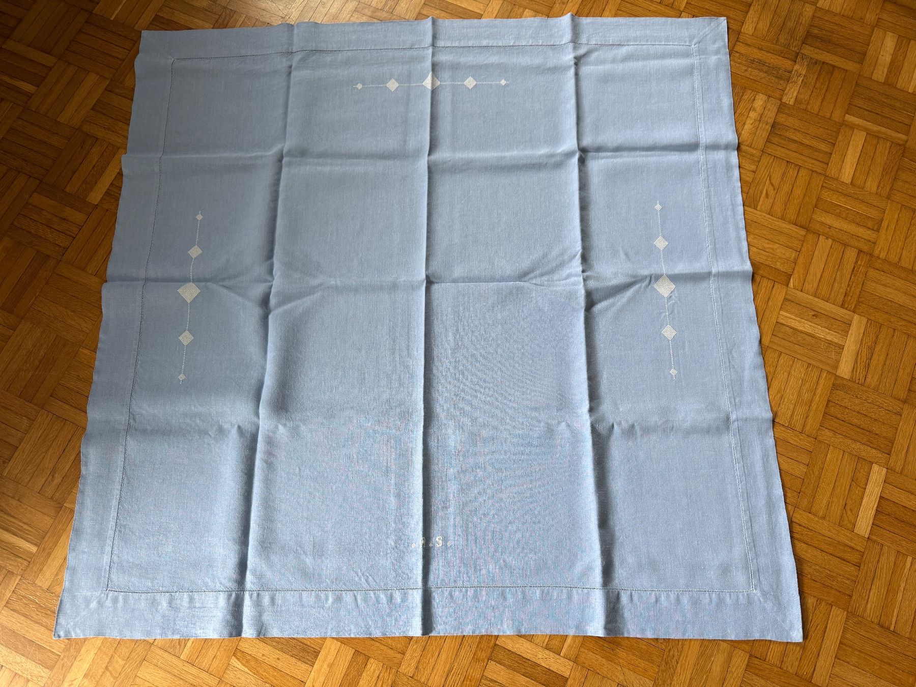 Altra biancheria da tavola: Hellblaue Tischdecke mit Monogramm A.S., Vintage Stil! – Usato da Erstfeld venduto da Uhu1980