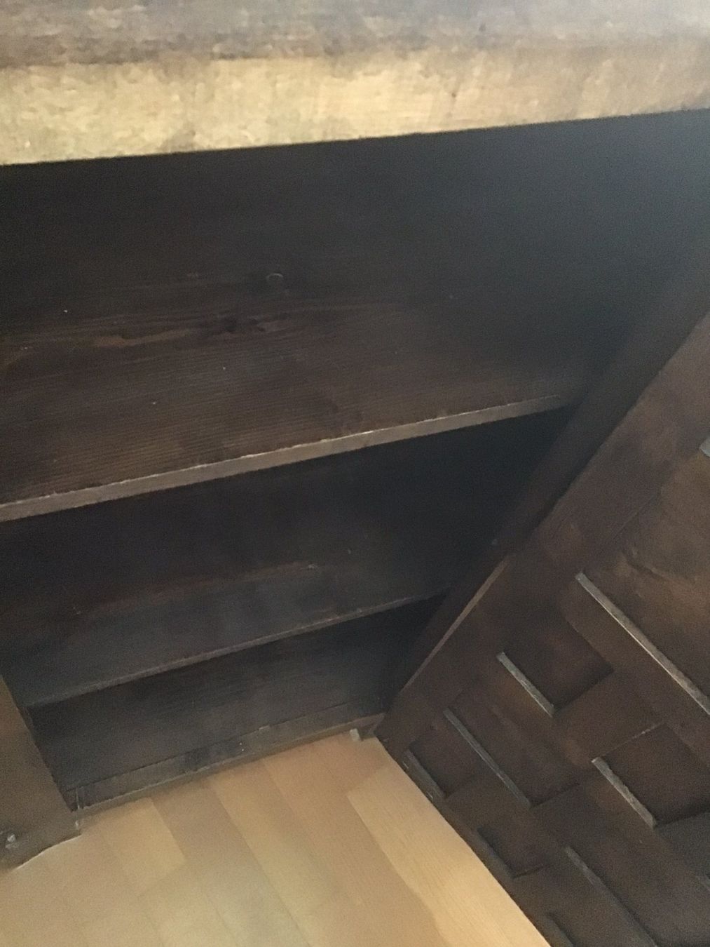 Allestimento di negozi e stand fieristici: Rustikale Bar im spanischen Stil inkl. 3 Barhocker – Usato da Kreuzlingen venduto da Dennis2004 5