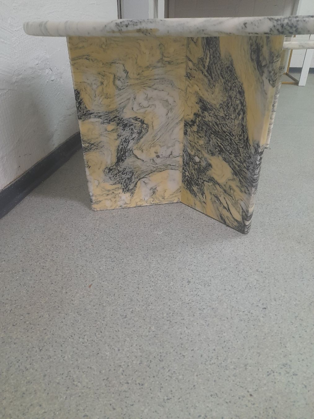 Tavoli: 2x Salontisch(Marmor) – Usato da Glattbrugg venduto da B_B 3