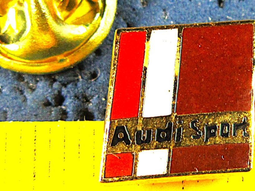 AUDI SPORT AUTO LOGO RACING PIN ENAMEL KLEIN-FEIN-EDEL (Gebraucht) in ...