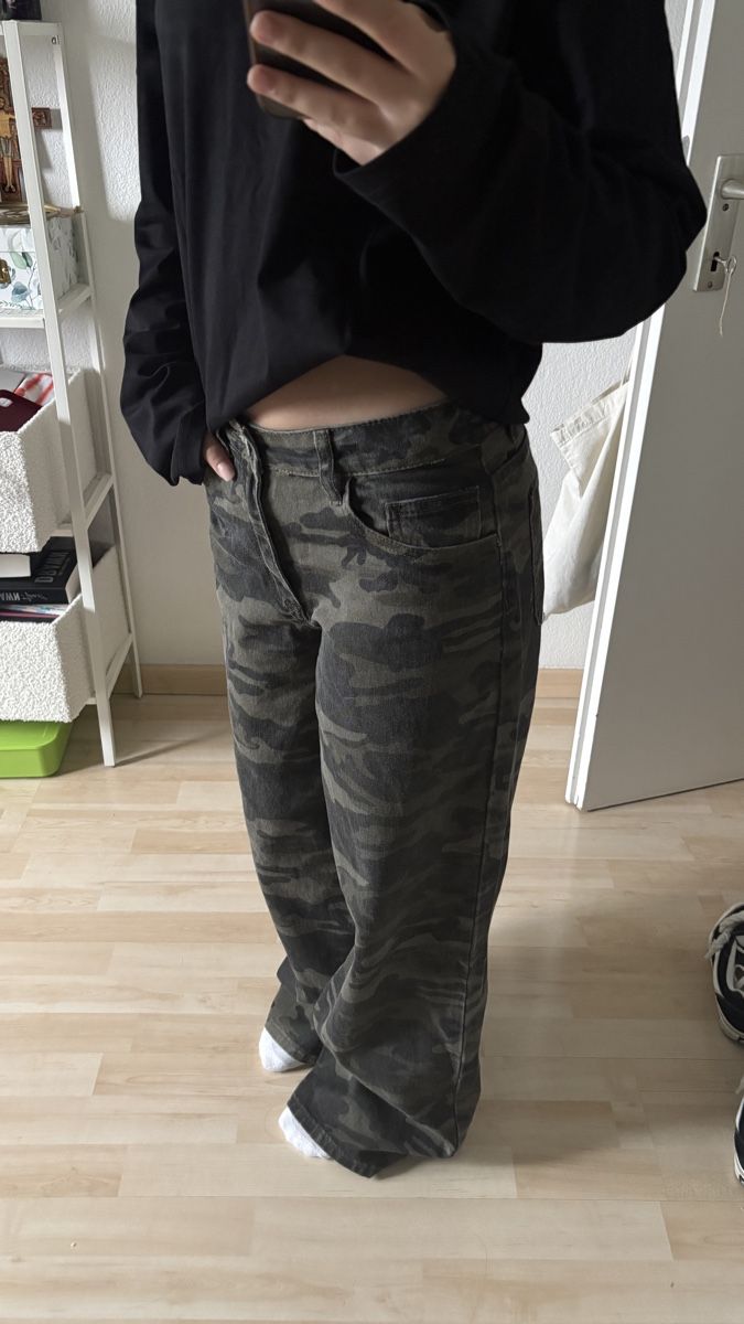 Jeans: CAMOUFLAGE-JEANS – Neu (gemäss Beschreibung) aus Amriswil von jac_l8tp 1
