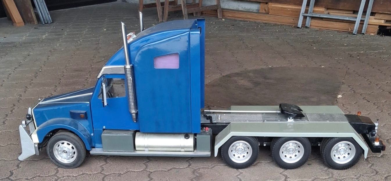 Kit di modellismo & Modellini statici: AMI TRUCK MODELL  1/8 – Usato da Tägerig venduto da Ccm1 1