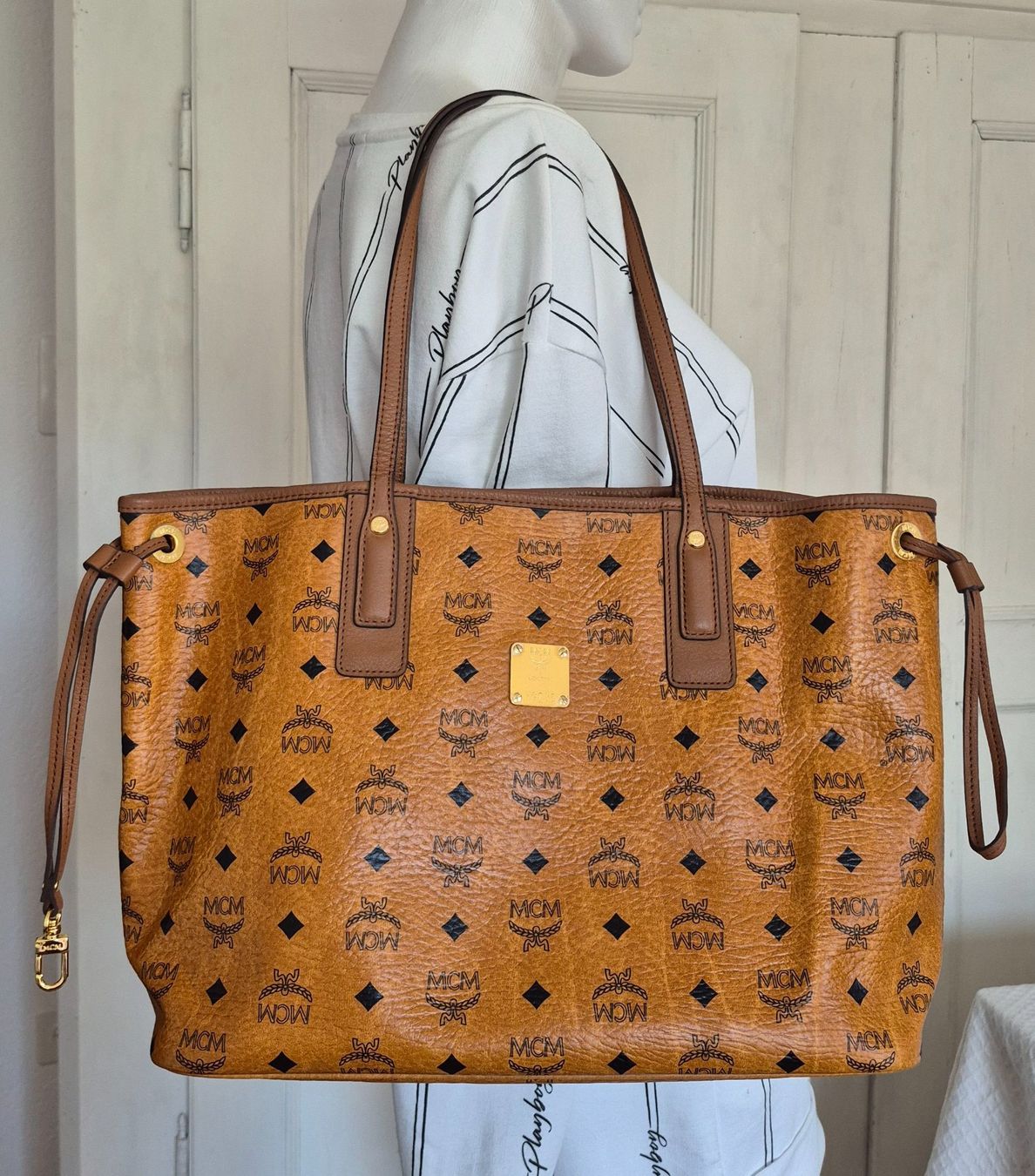 Mcm Borse da donna: MCM Shopper, wendbar, inkl. Clutch – Usato da Dottikon venduto da Pega7 2
