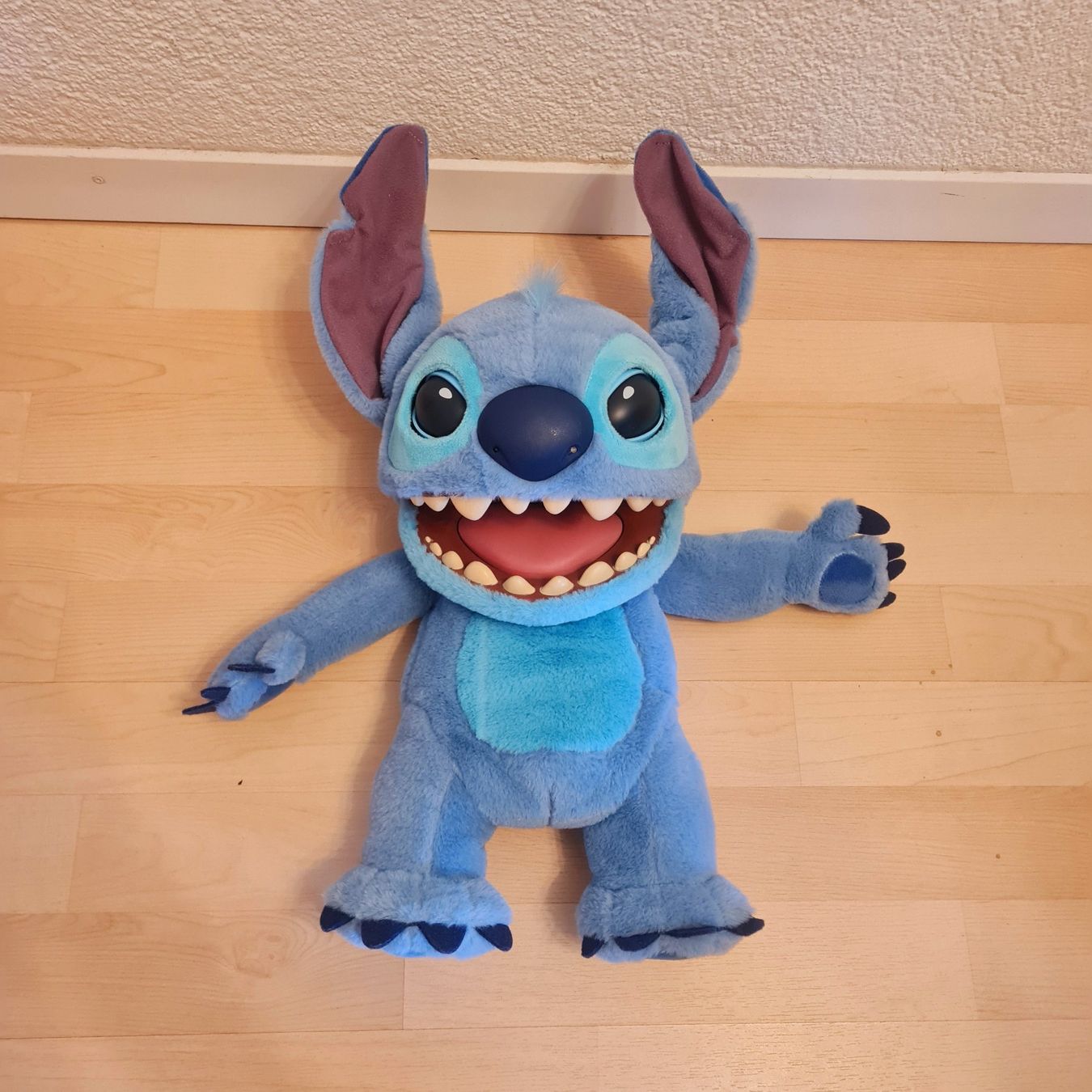 Giocattoli: Interaktives Plüschtier Chatty Stitch – Usato da Lyss venduto da waldfee10 1