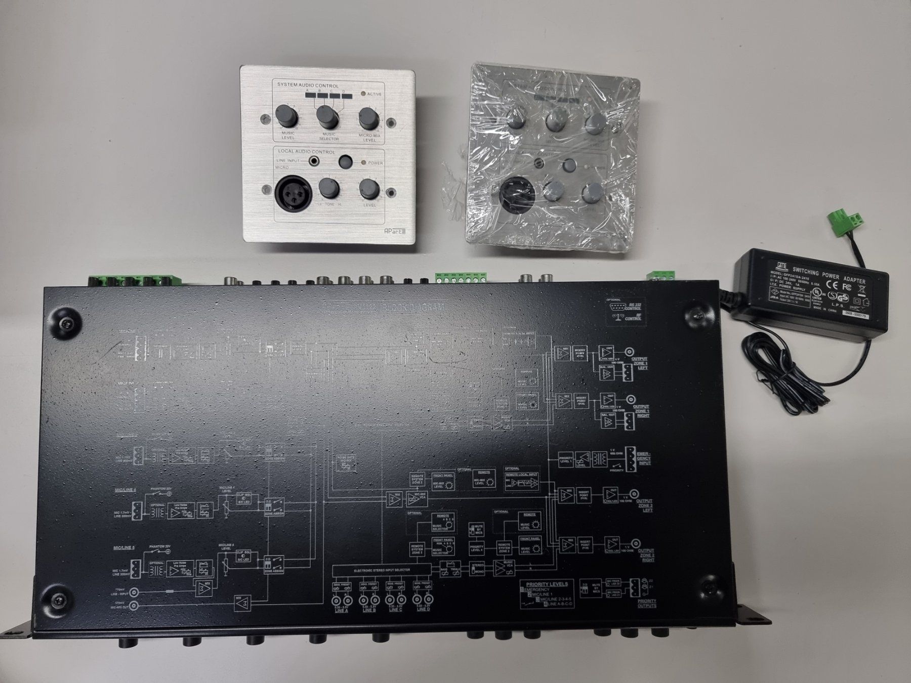 Amplificatori: Apart PM 1122 Professional Stereo Pre-Amp Mixer – Usato da Chur venduto da EP_bernhard 2