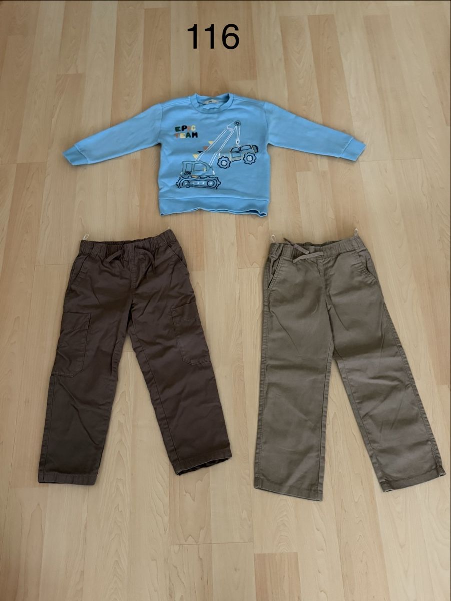 Lotti & Set di vestiti: Kleiderpaket Grösse 116 – Usato da Rotkreuz venduto da luxurybe