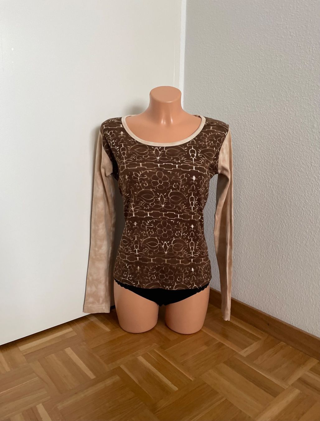 Giacche: Mustang Pullover T-Shirt Gr. M (S) – Nuovo (secondo la descrizione) da Rüfenacht BE venduto da Anele_13 1