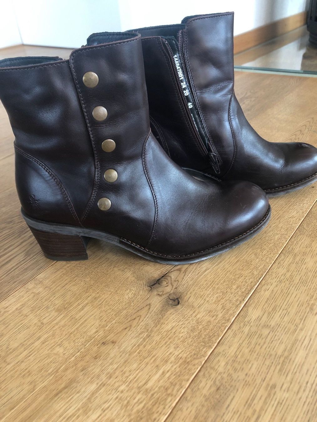 Scarpe da donna: Stiefel von Fly London – Usato da Ins venduto da ann_wp7f