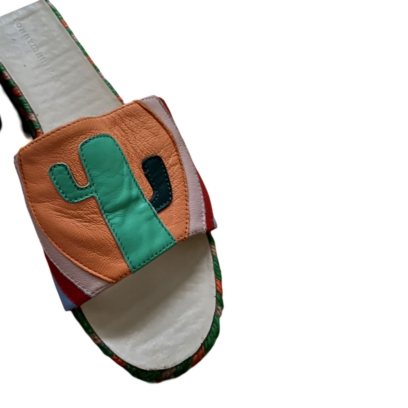 Tommy Hilfiger Scarpe da donna: Tommy Hilfiger Keilsandalen Grösse 38 – Usato da Jona venduto da vanessasupermarket20 5
