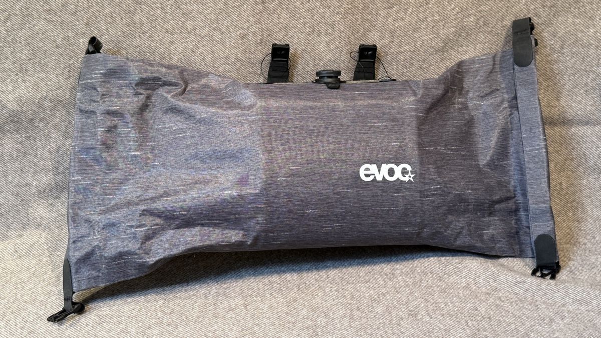 Evoc Taschen: Lenkertasche Evoc, mit Boa System – Gebraucht aus Otelfingen von rofl33 3