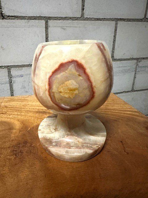 Tutte le decorazioni: aLabaSter / oNyX  KeLch – Usato da Winkel venduto da zeho