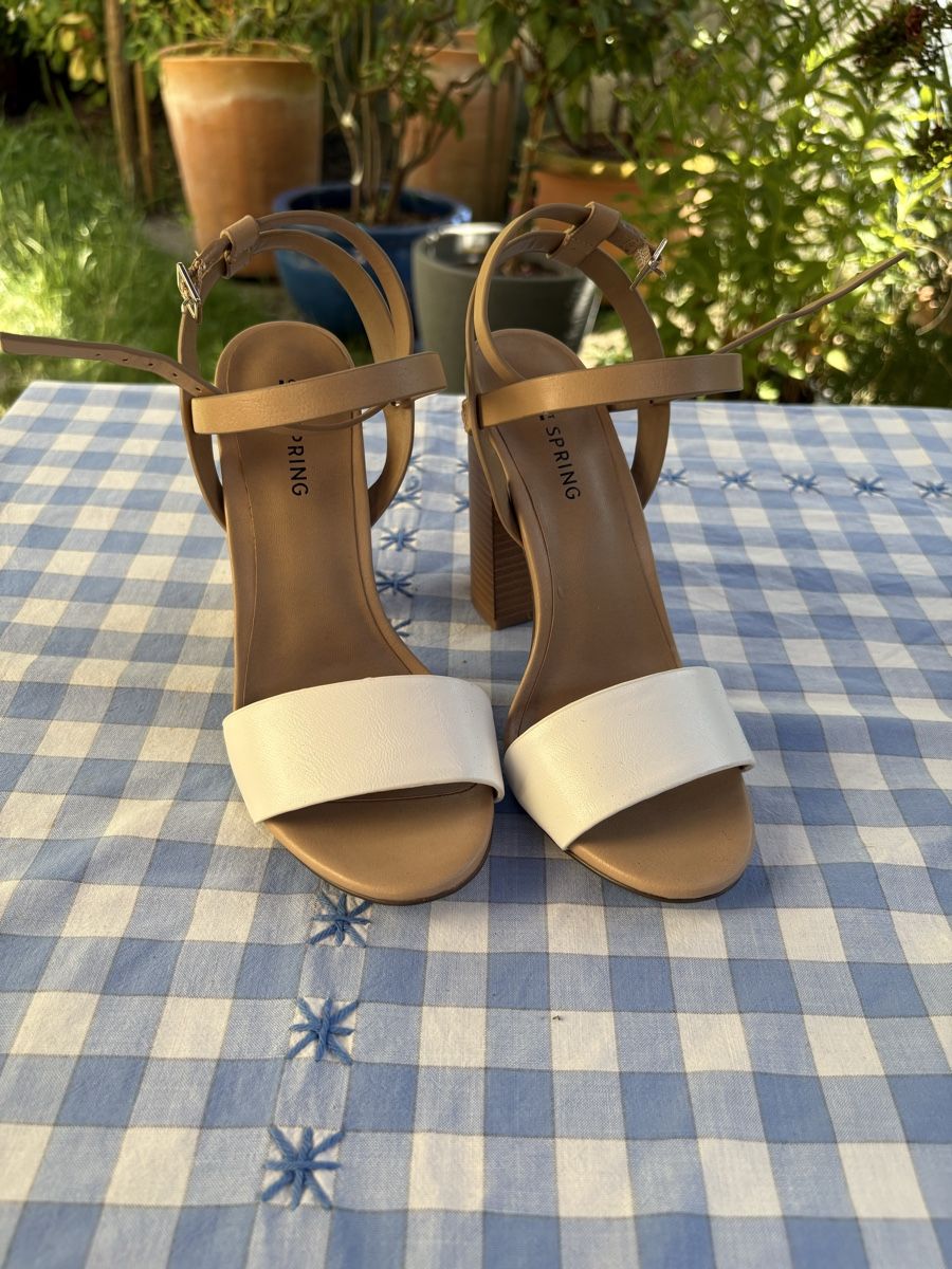 Scarpe da donna: Elegante Sommer-Sandalen von Call it Spring – Nuovo e nell'imballaggio originale da Riehen venduto da BESSI17 1