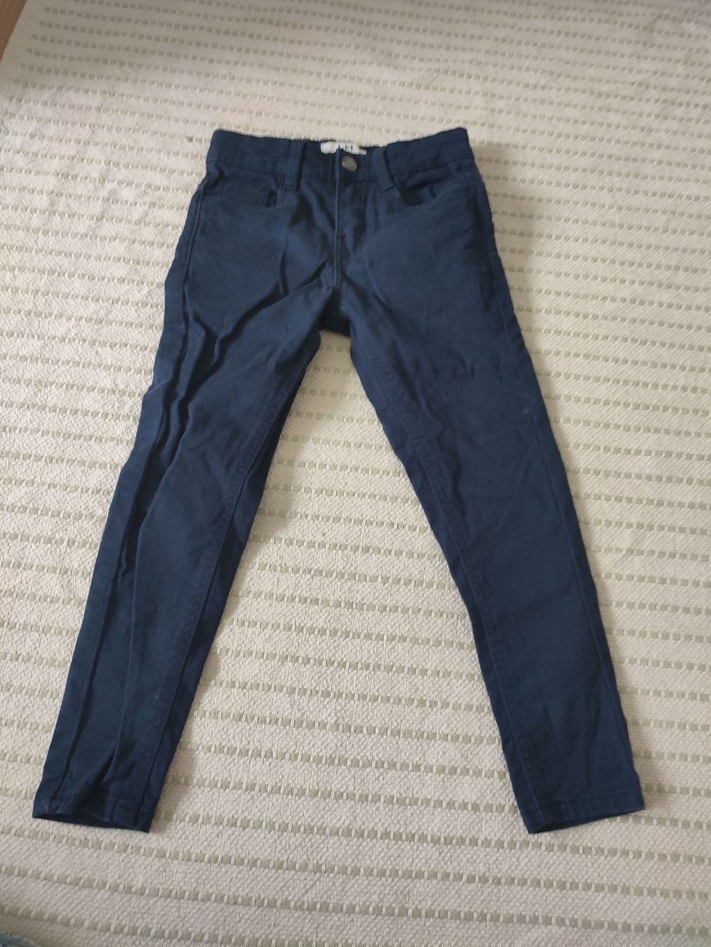 Pantaloni: Dunkelblaue Kinderjeans LH Grösse 110, neu – Nuovo (secondo la descrizione) da Reinach BL venduto da marisne