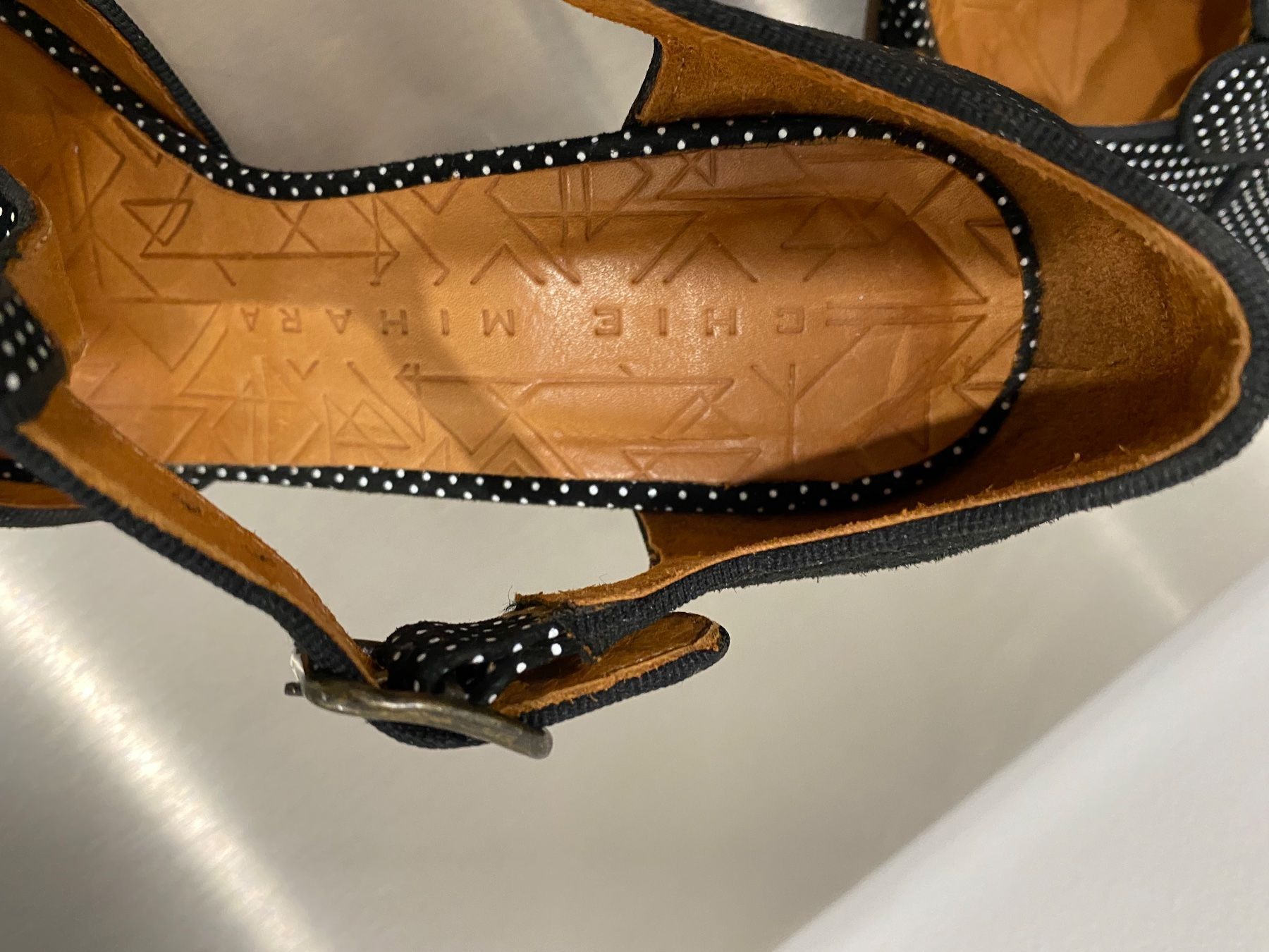 Chie Mihara Scarpe da donna: Chie Mihara Pumps, 37 – Usato da Stettfurt venduto da Harley2717 2