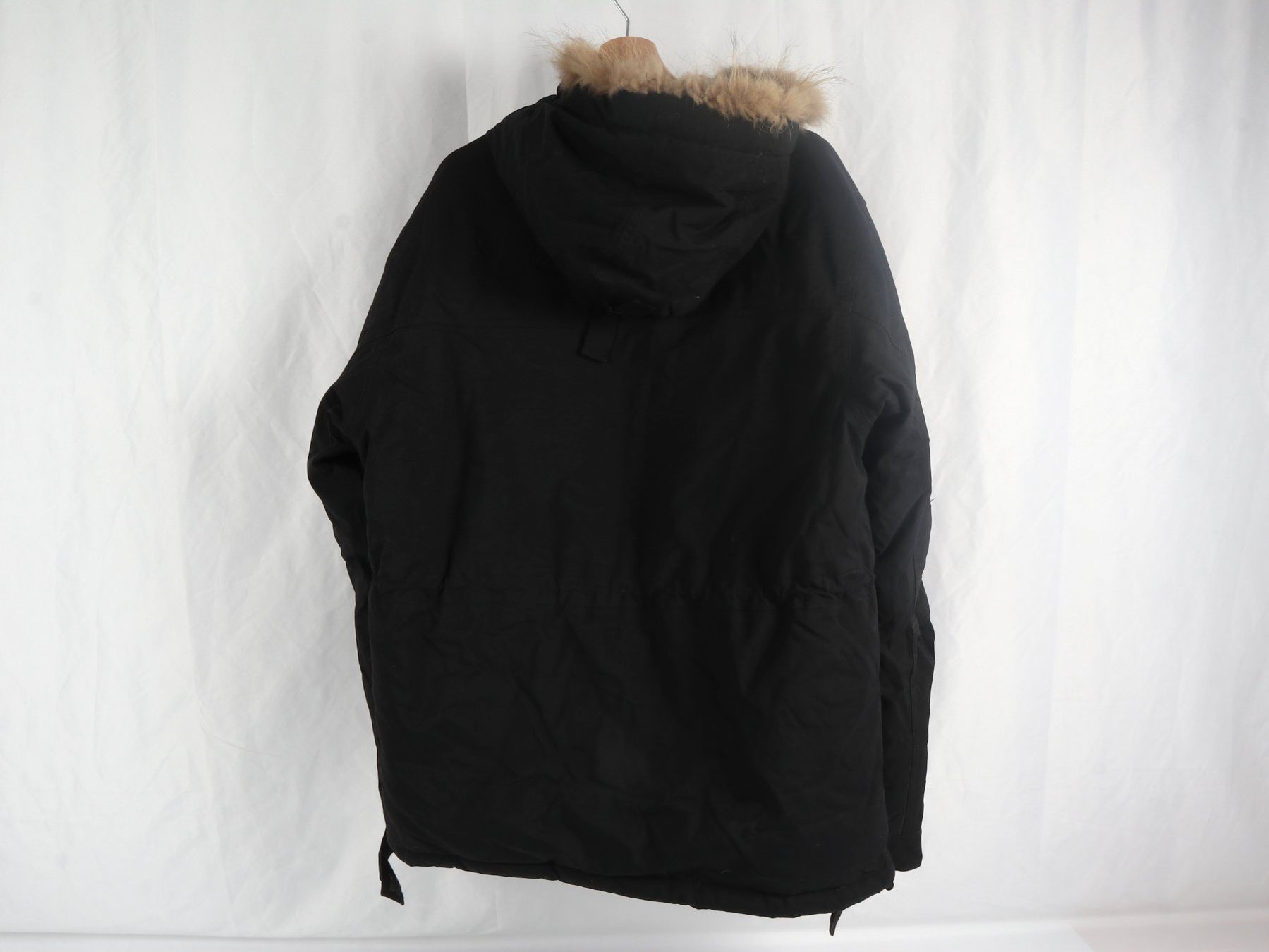 Jacken: 66°NORTH Winterjacke – Gebraucht aus Steinen von Restwert_Steinen 1