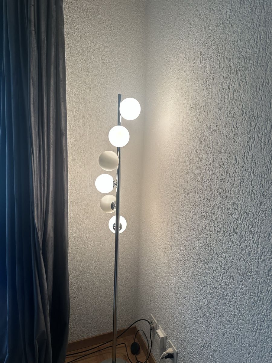 Lampen: Stehlampe – Gebraucht aus Belp von M.X 2
