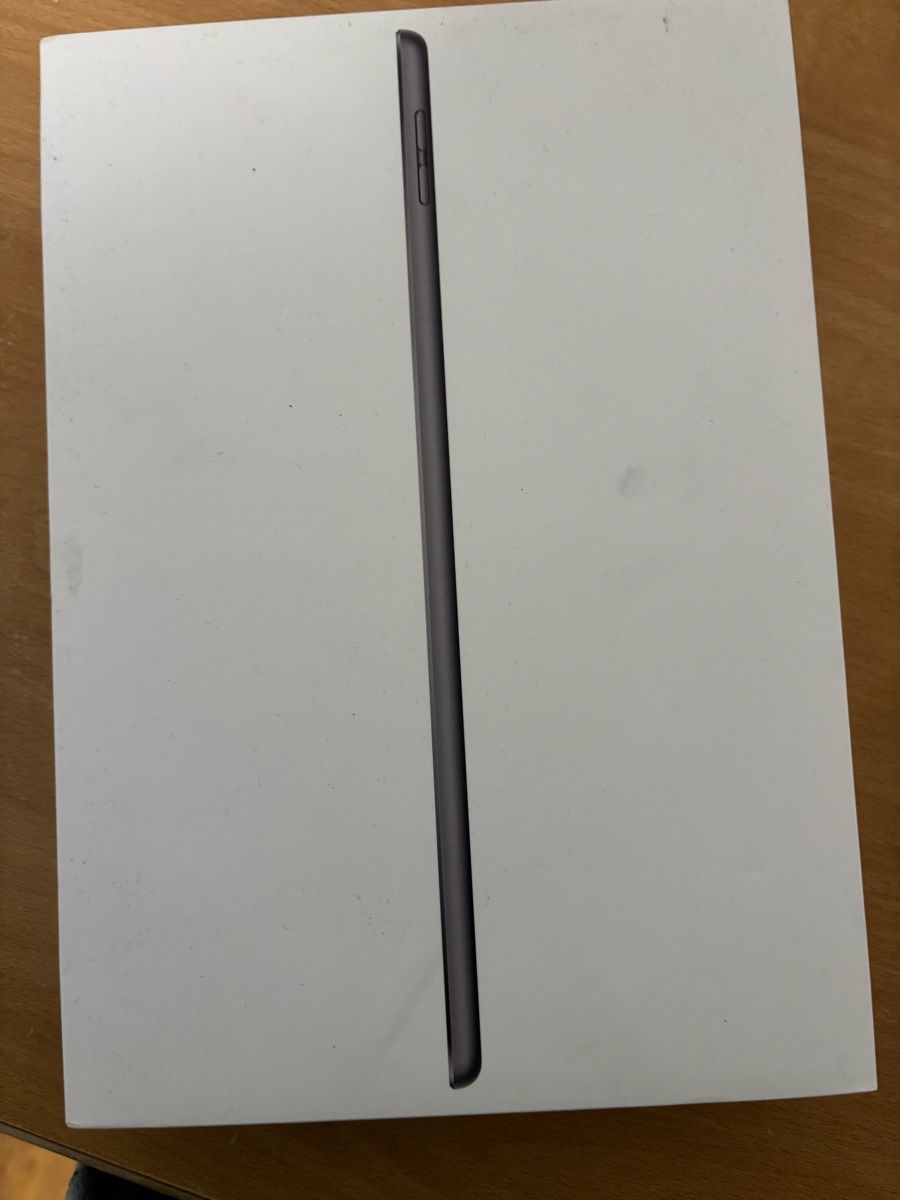Altro in Decorazioni & Accessori: Apple iPad (9th Gen) - Box only – Usato da Stallikon venduto da Toluu