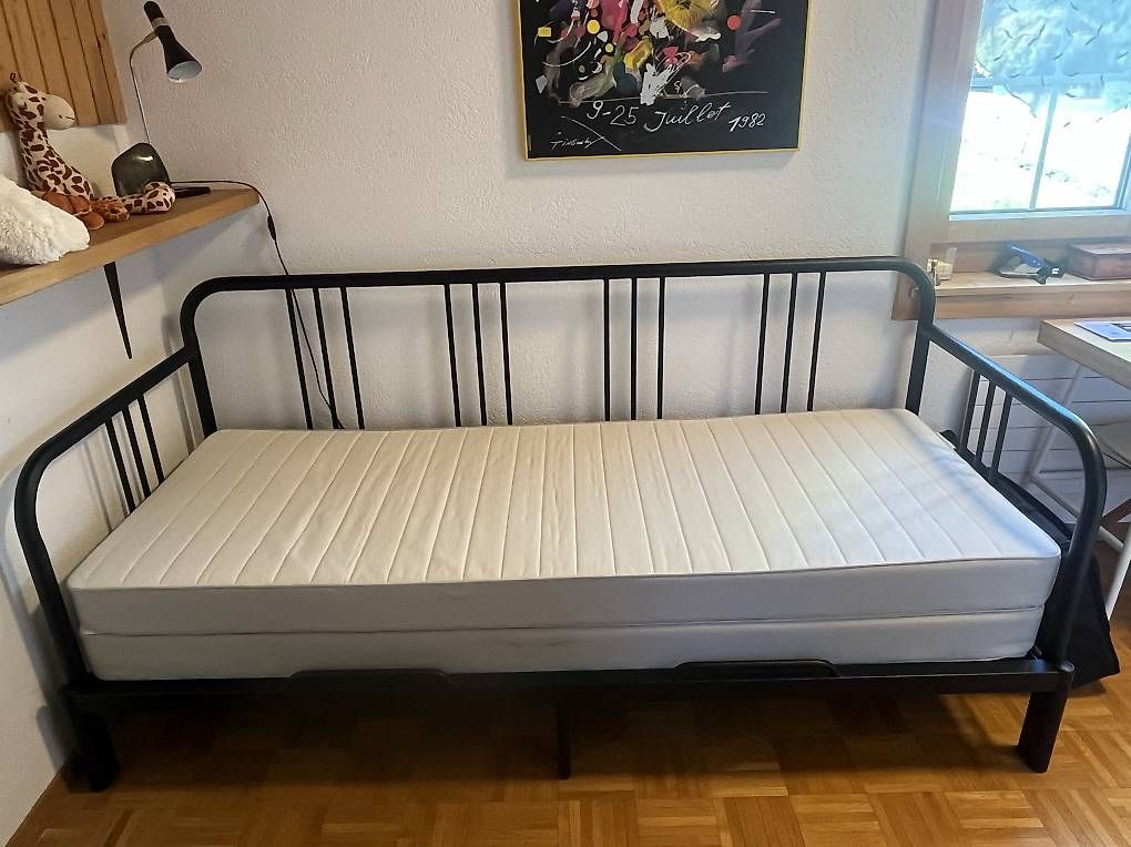 Betten: Lit d'appoint IKEA – Gebraucht aus Sorens von Janel02