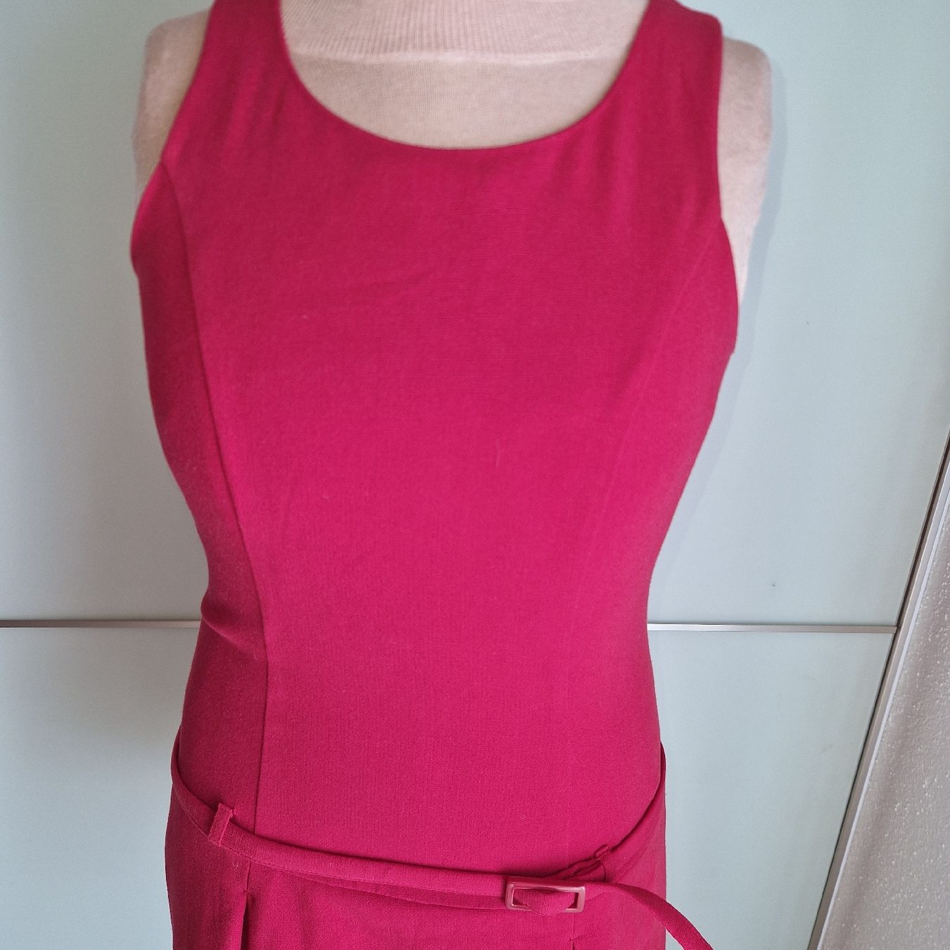 Vestiti: Elegantes, rotes Minikleid mit Gürtel - Grösse 38/M – Usato da Gwatt (Thun) venduto da Letzte-Chance-II 3