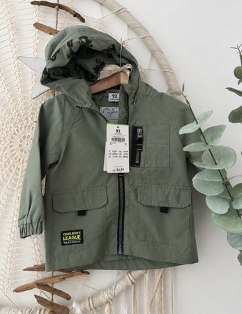 Kinder leichte Jacke grün Gr.  92 NEU mit Etikett