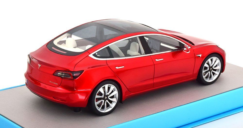 Tesla Modellini d'auto: TESLA MODEL 3 2017 ROTMETALLIC, 1:18 LS COLLECTION – Nuovo e nell'imballaggio originale da Suhr venduto da Moebelsiralfred 1