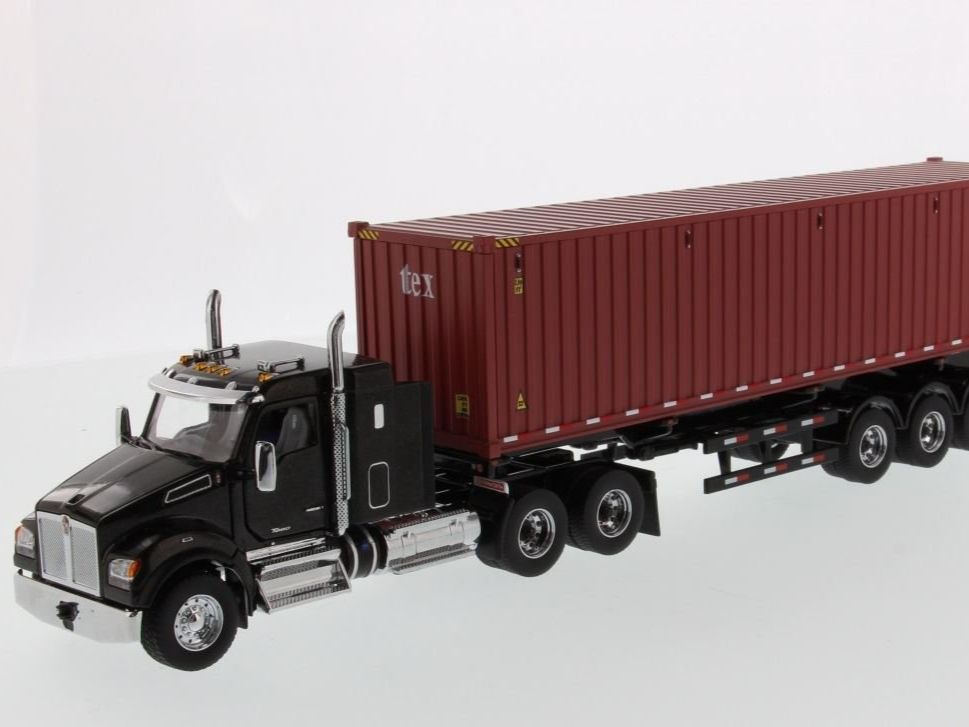 Caterpillar Kit di modellismo & Modellini statici: DieCast Masters 71060 Freightliner schwarz – Nuovo (secondo la descrizione) da Dagmersellen venduto da FBM-Bacheli