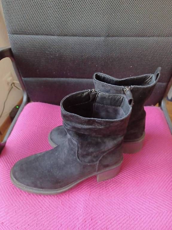 Damenschuhe: Bottines – Gebraucht aus Soyhières von 5jm_5czl 2