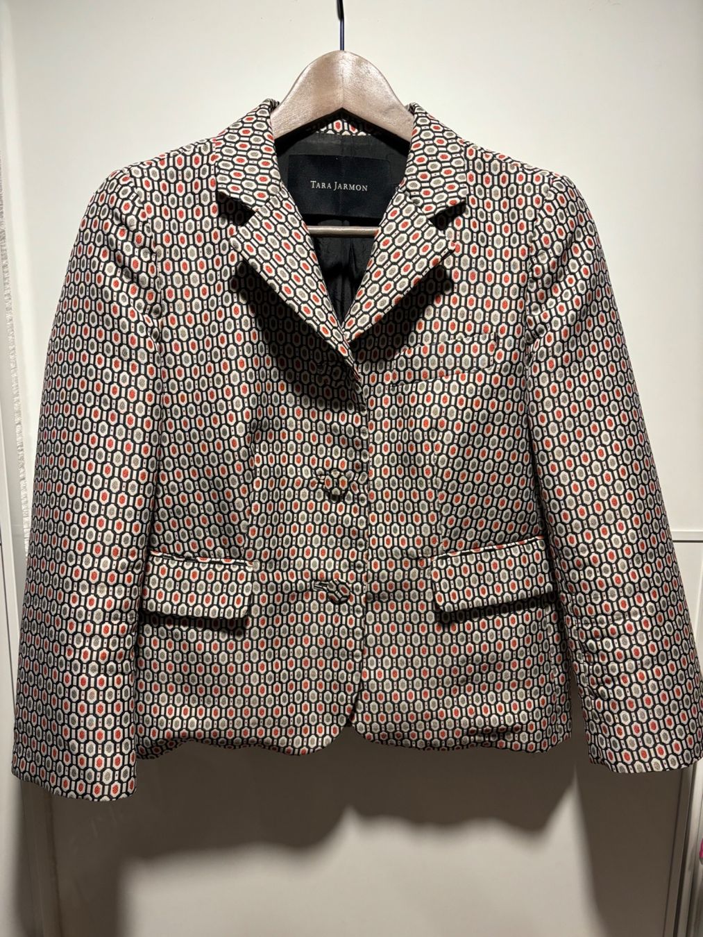 Tara Jarmon Giacche: Tara Jarmon Blazer – Usato da Küsnacht ZH venduto da Anrojora