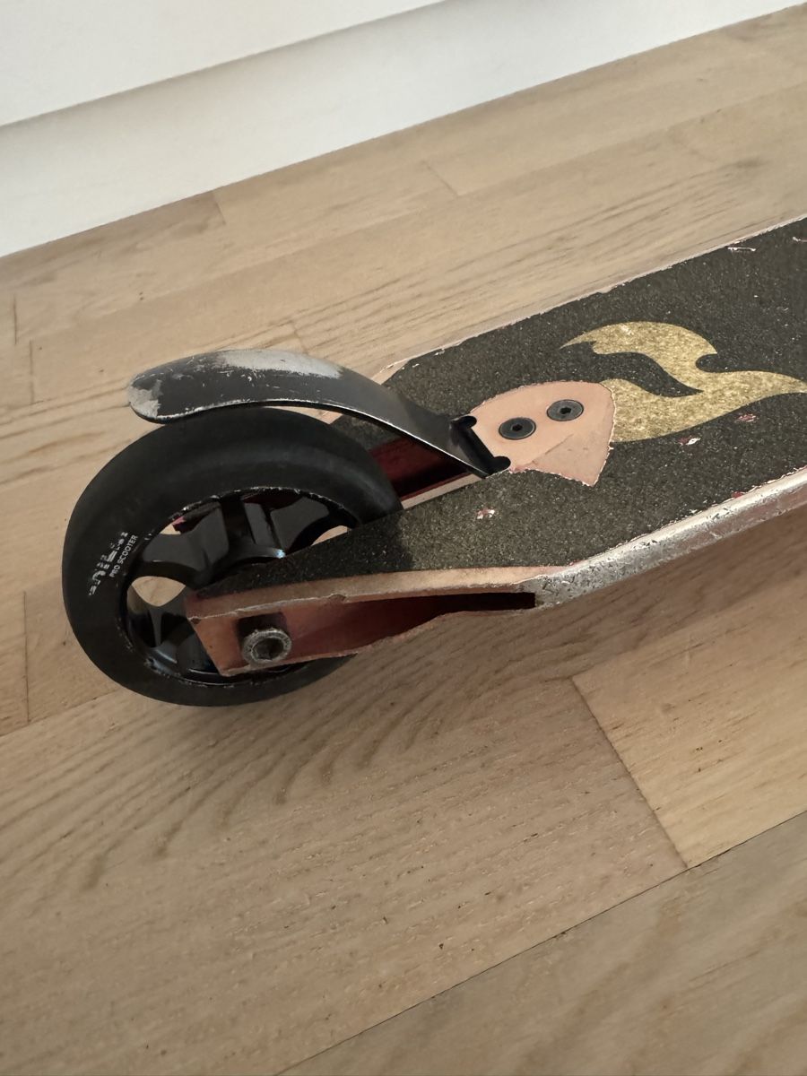 Chilli Kickboard: Chilli Pro Scooter – Gebraucht aus Bülach von Akrep6 6