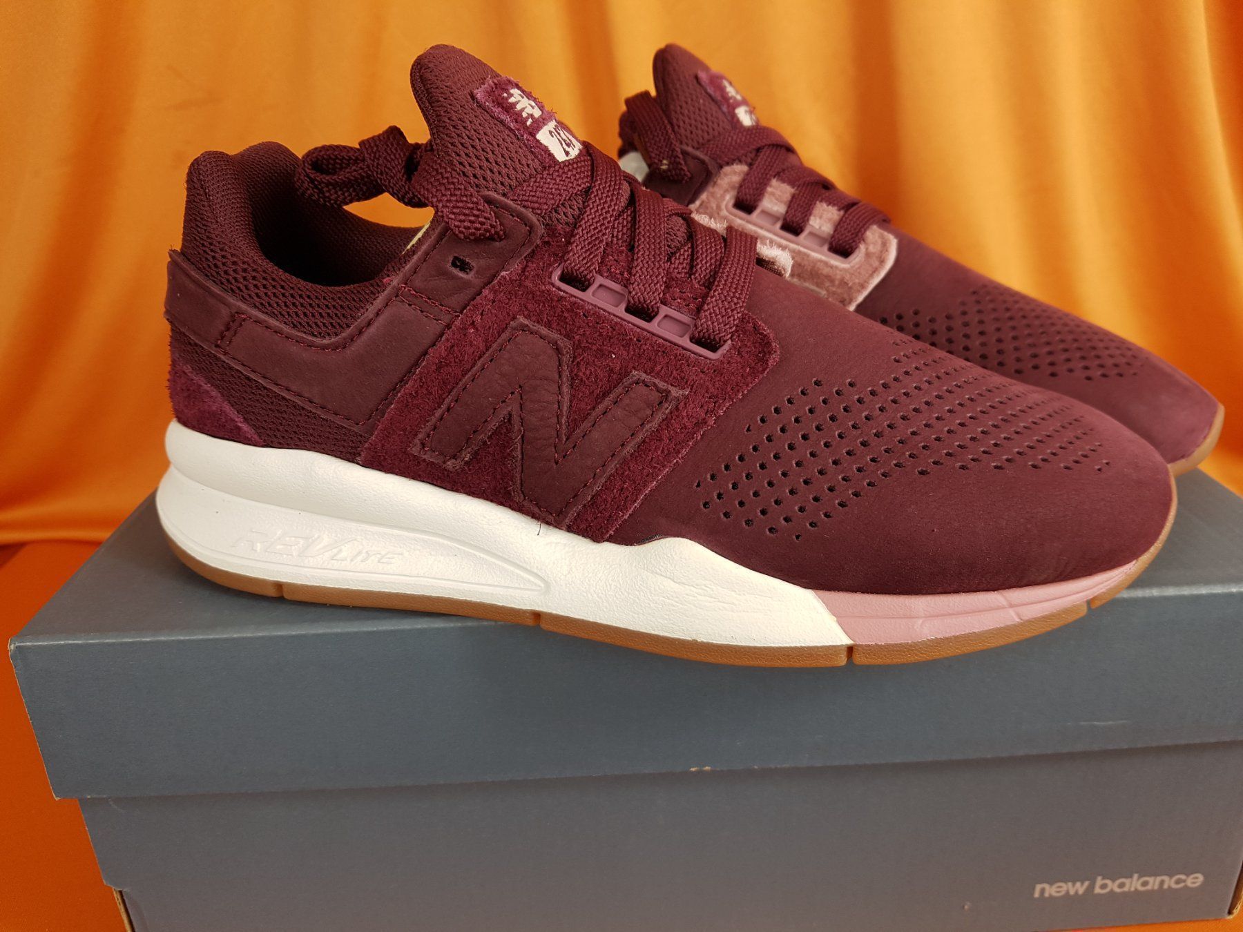 New Balance Damenschuhe: NEW BALANCE 247 Sneaker bordeaux Gr. 36 – Neu und originalverpackt aus Seuzach von VT-Collections1 2