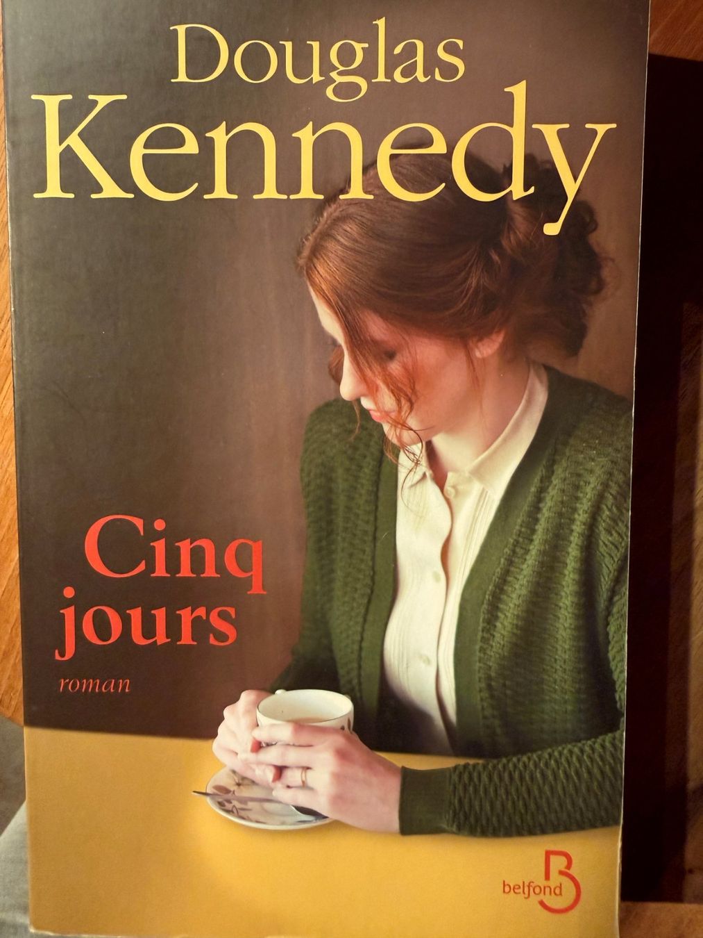 Libri: LIVRE DOUGLAS KENNEDY - CINQ JOURS – Usato da Champéry venduto da Madodusud358