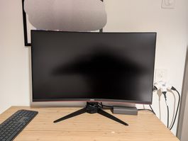 AOC Curved Gaming Monitor schwarz ohne Mängel
