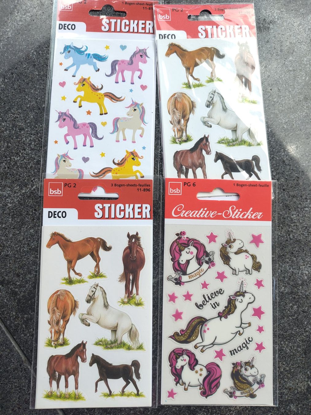 Sticker: 4 Pack Bogen Sticker Neu Pferd Einhorn – Nuovo e nell'imballaggio originale da Leuggern venduto da Pummi19