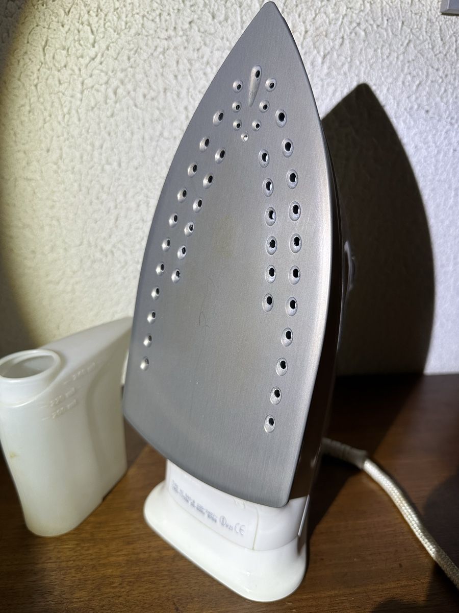 Philips Ferri da stiro: Fer à repasser – Usato da St-Maurice venduto da Gigione01 1