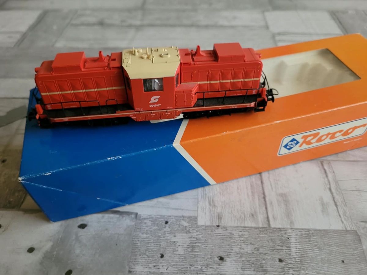 Roco Modellini di ferrovie: ROCO Rangierlok digital – Usato da Steffisburg venduto da susello 2