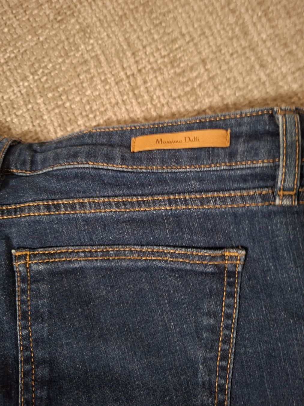 Massimo Dutti Jeans: Massimo Dutti Jeans - EUR 44 - Excellent Condition! – Usato da Zürich venduto da oli_p8cc 4