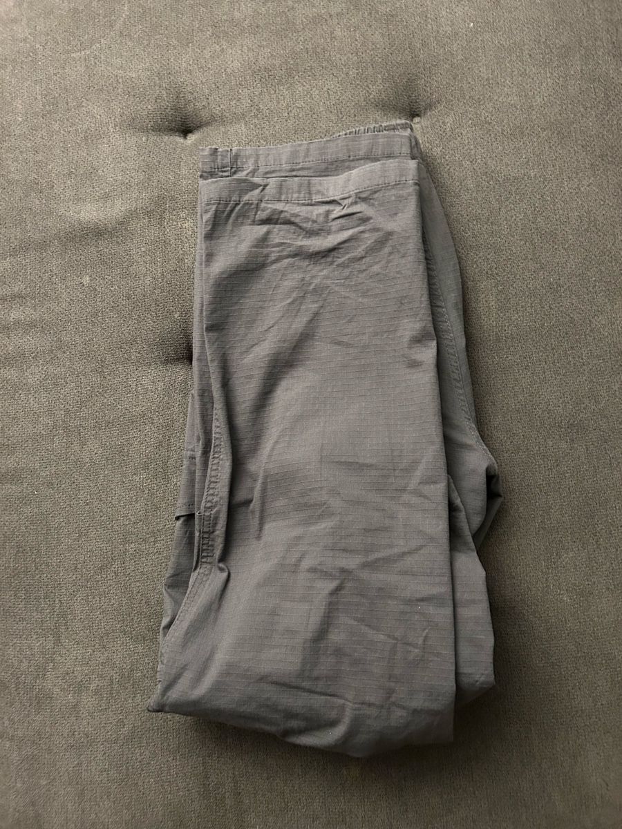 Pantalons: Sweathose grau Gr.M – D'occasion à Buchs ZH par SegerLegende 2