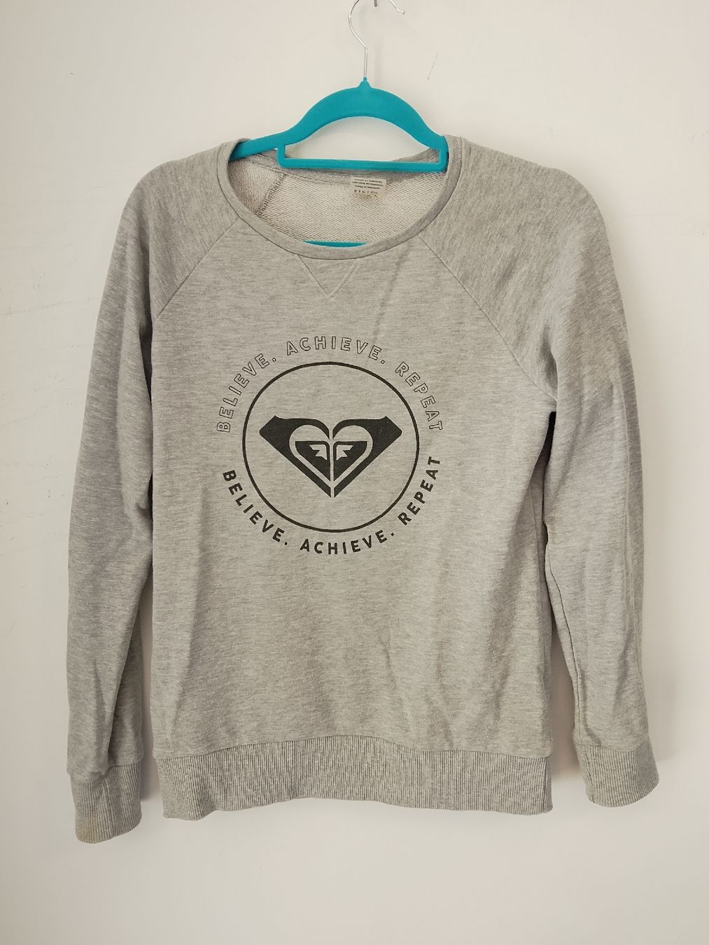 Roxy Pulls & Sweat-shirts: Roxy Pullover gr.s – D'occasion à Biel/Bienne par Vintage-timearts