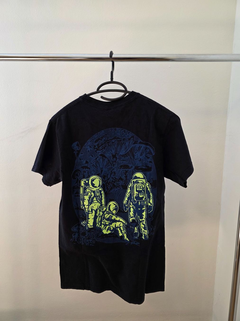 T-shirt: T-Shirt A.Lab – Usato da Rothenfluh venduto da sel_j856 2