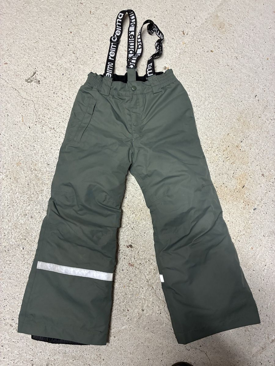 Reima Hosen: Reima Skihose Grösse 122 – Gebraucht aus Zürich von Laery