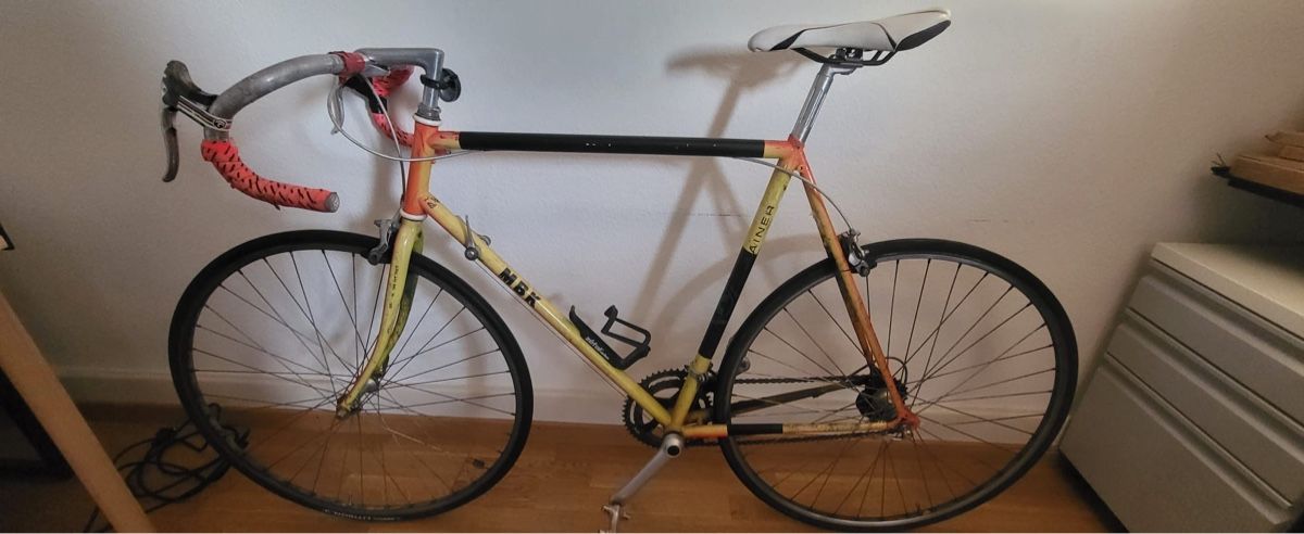 Biciclette: Vintage Road Bike – Usato da Buttwil venduto da Buddhina83