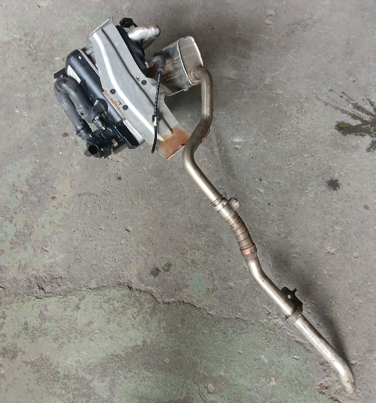 Land Rover Tutti pezzi di ricambio auto: Webasto Range Rover L320 TDV8  – Usato da la heutte venduto da Auto-stock
